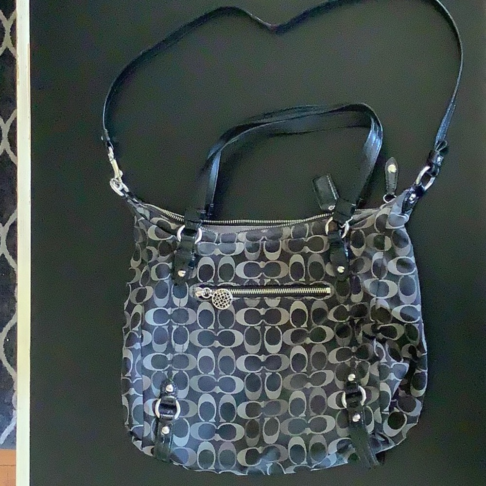 Authentic Coach Shoulder/Cross Body Bag